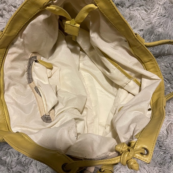 Large travel bag - Picture 5 of 11